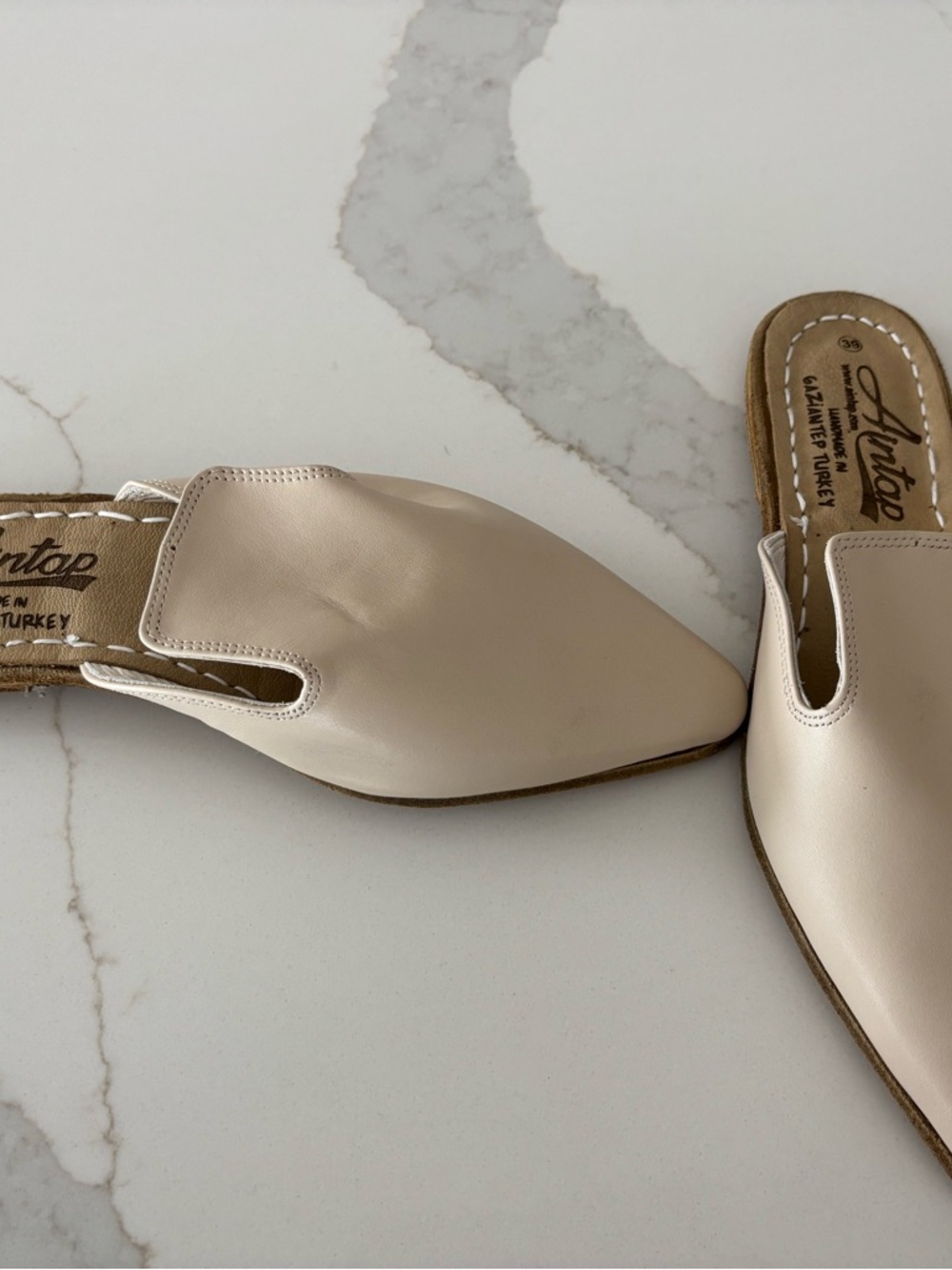 Anita Cream Leather Pointed Slip-On Mule